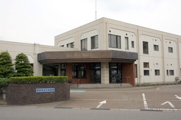 鶴岡事務所庁舎写真